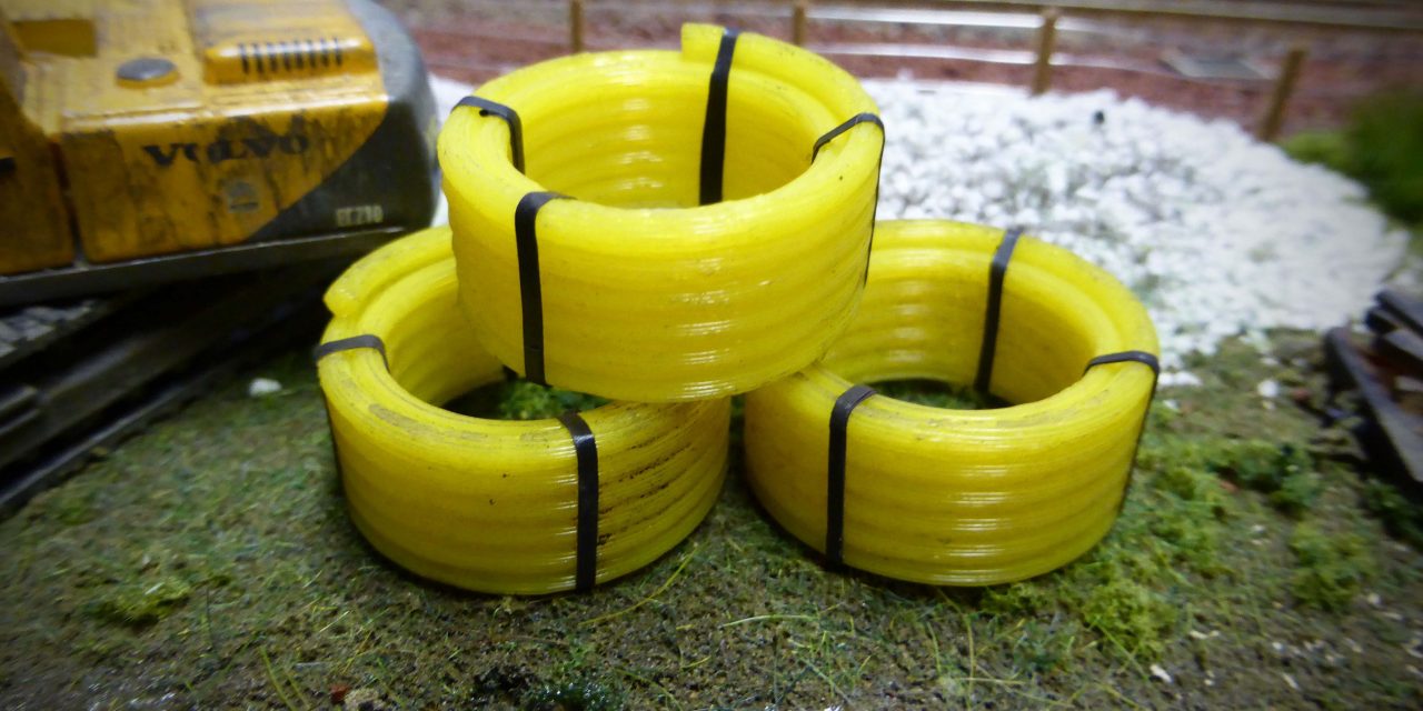 A Look At Adding Banding Detail To The AX054-OO 3D Printed Coiled Yellow Gas Pipes