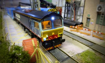 Fitting DCC Sound Decoder & Speaker Into A Bachmann Class 66