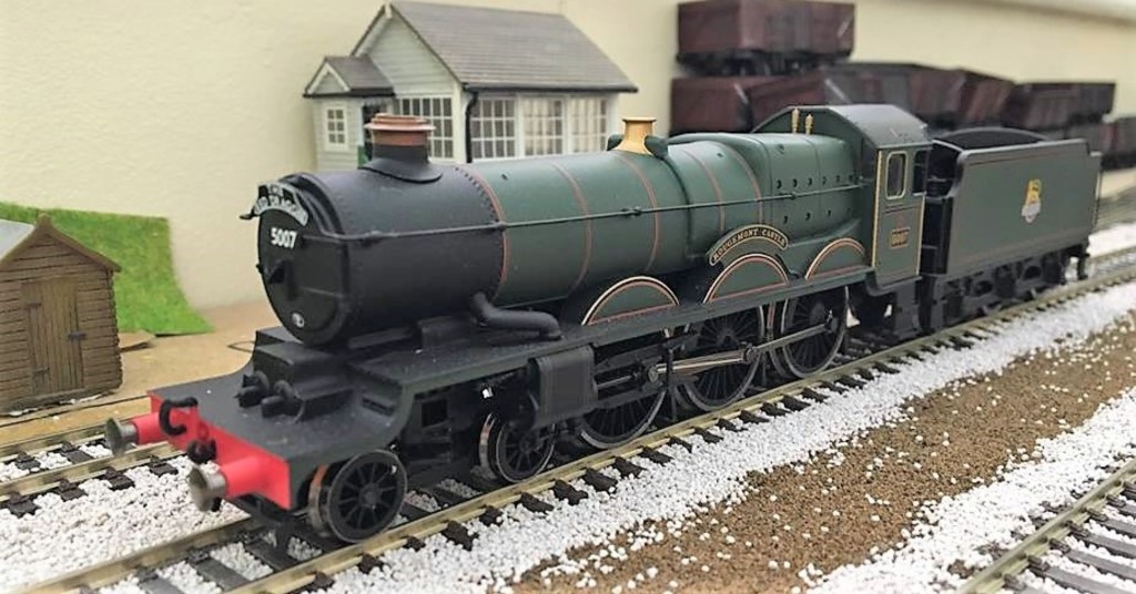 Hornby R2795M The Red Dragon Train Pack