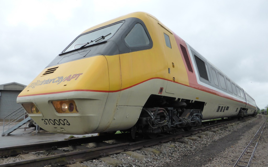 A Look At – A New Model In The Making – Class 350 APT-P Model Scan