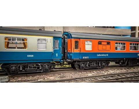 Hunt Coupling System – A look at coupling Bachmann Mk1 Coaches & Multi Coupling