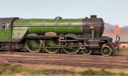 Neville Grove’s Hornby A1 ‘oily-rag’ look – Running Session